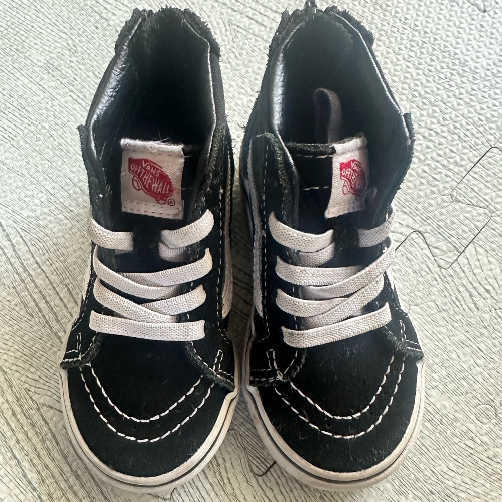 Toddler Sk-8 vans high top with zipper